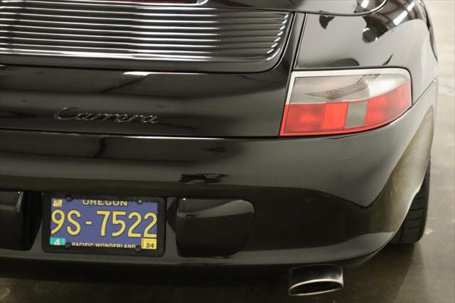 2003 Porsche 911 Carrera