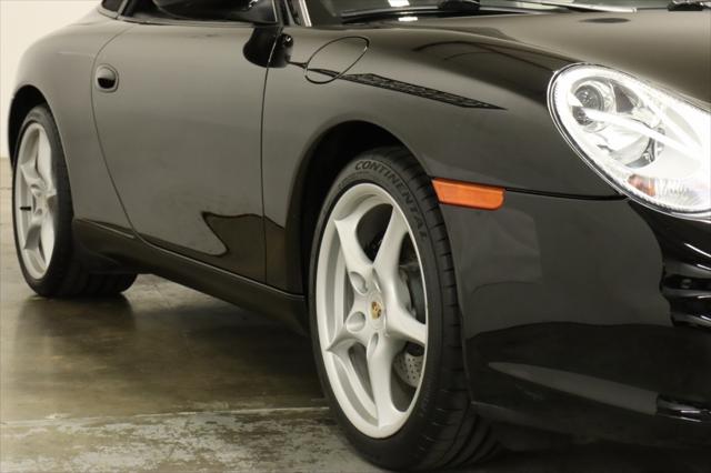 2003 Porsche 911 Carrera