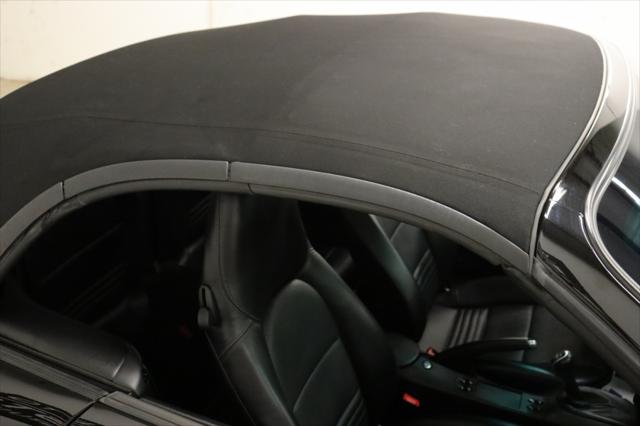 2003 Porsche 911 Carrera