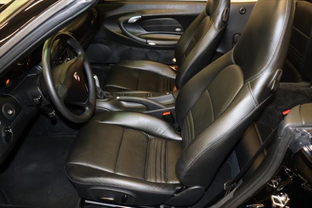 2003 Porsche 911 Carrera