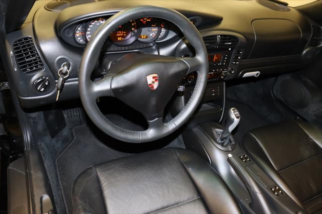 2003 Porsche 911 Carrera