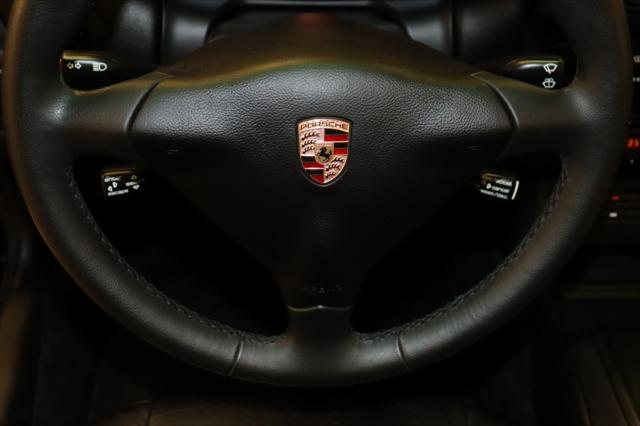 2003 Porsche 911 Carrera