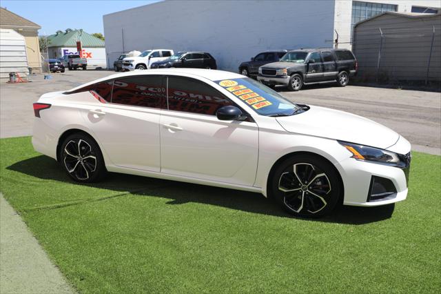 2024 Nissan Altima SR FWD