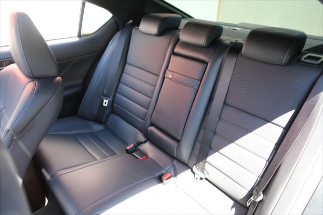 2024 Lexus IS 350 F SPORT