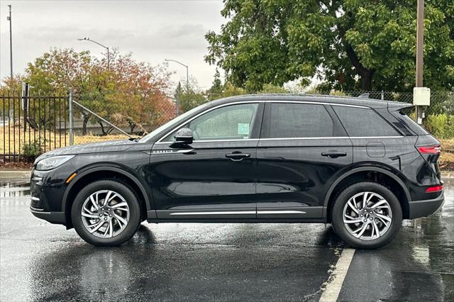 2025 Lincoln Corsair Premiere