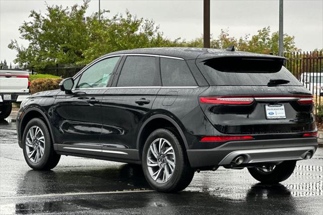 2025 Lincoln Corsair Premiere