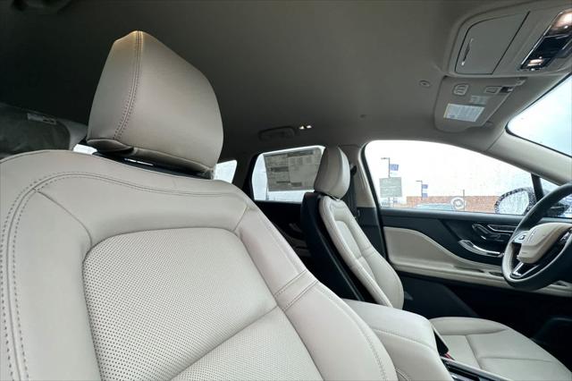 2025 Lincoln Corsair Premiere