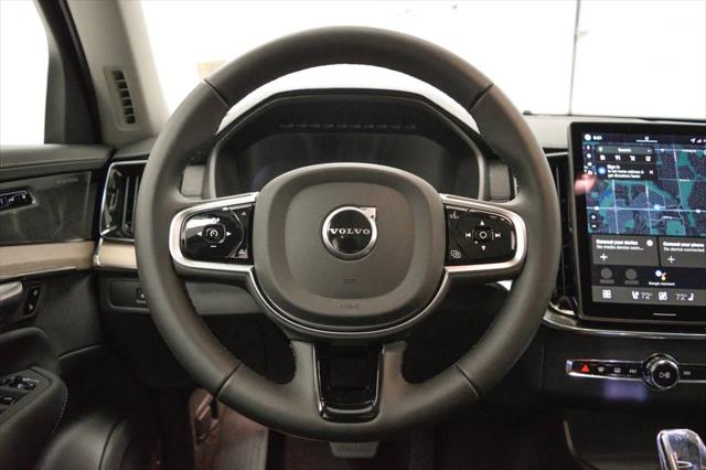 2026 Volvo XC90 Plus, B6 AWD Gas mild hybrid, Gasoline, Bright, 7 Seats