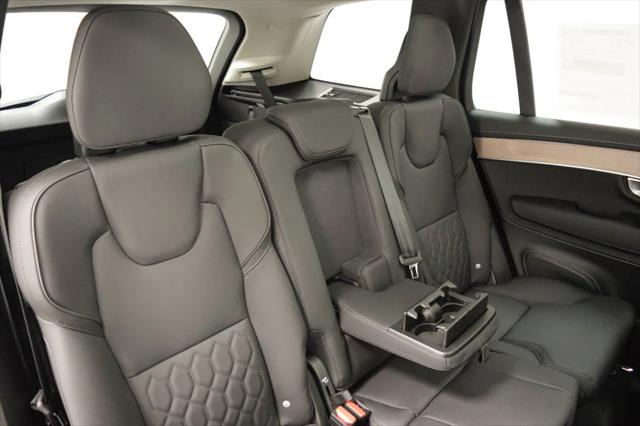 2026 Volvo XC90 Plus, B6 AWD Gas mild hybrid, Gasoline, Bright, 7 Seats