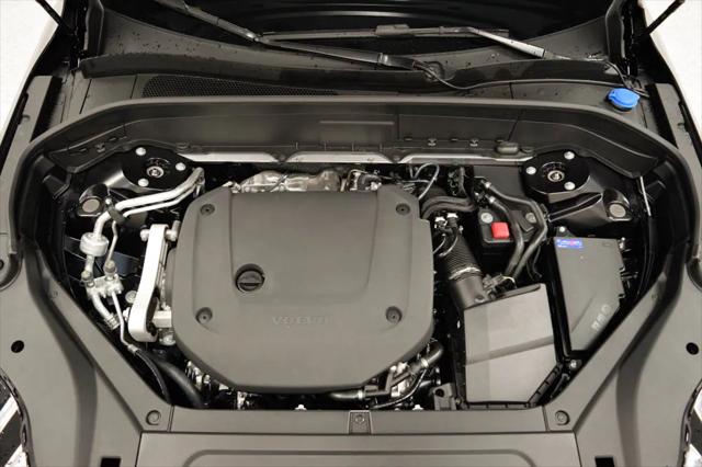 2026 Volvo XC90 Plus, B6 AWD Gas mild hybrid, Gasoline, Bright, 7 Seats