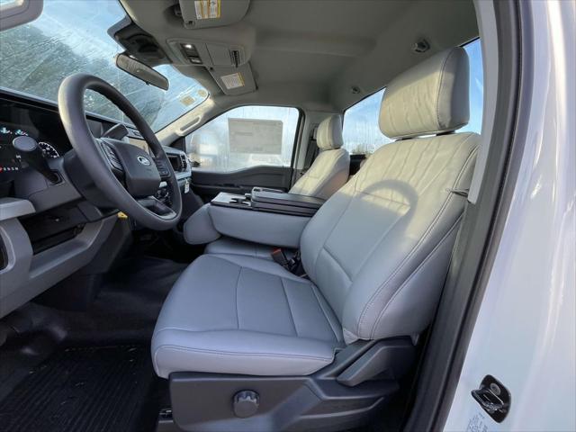 2025 Ford F-550 XL