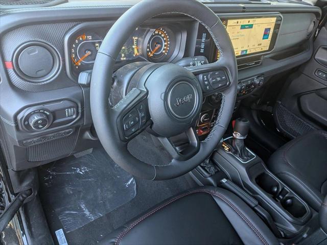 2025 Jeep Gladiator GLADIATOR RUBICON X 4X4