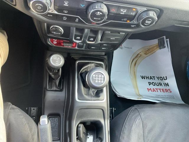 2025 Jeep Wrangler 2-Door Willys 4x4