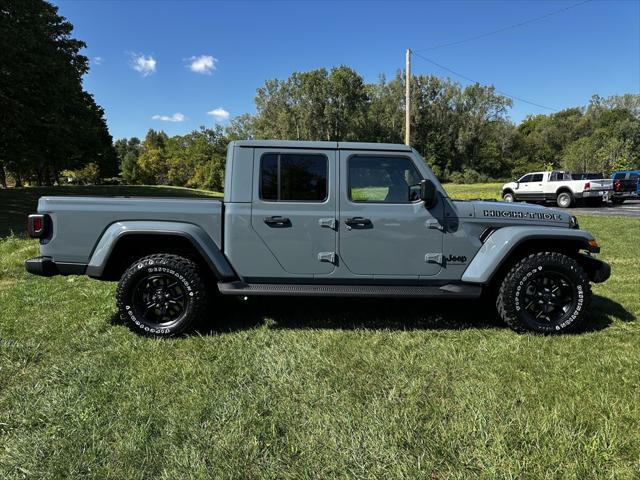 2025 Jeep Gladiator GLADIATOR HIGH TIDE 4X4 2025 Jeep Gladiator GLADIATOR HIGH TIDE 4X4