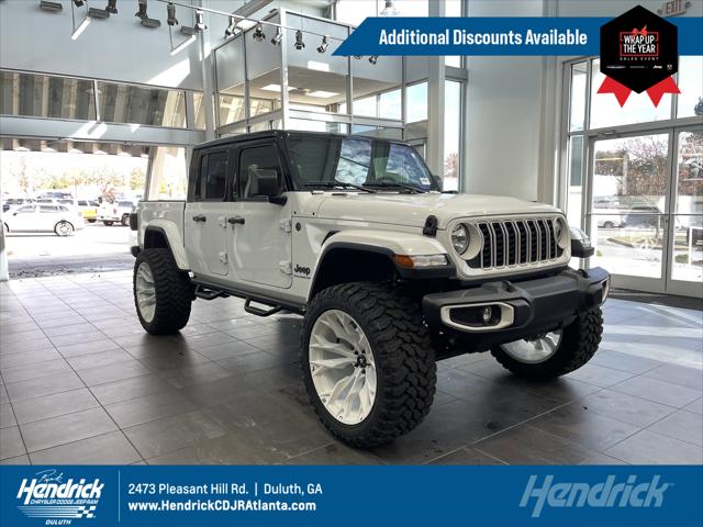 2025 Jeep Gladiator High Tide's photo