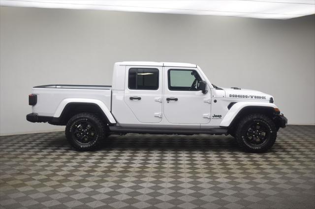 2025 Jeep Gladiator GLADIATOR HIGH TIDE 4X4 2025 Jeep Gladiator GLADIATOR HIGH TIDE 4X4