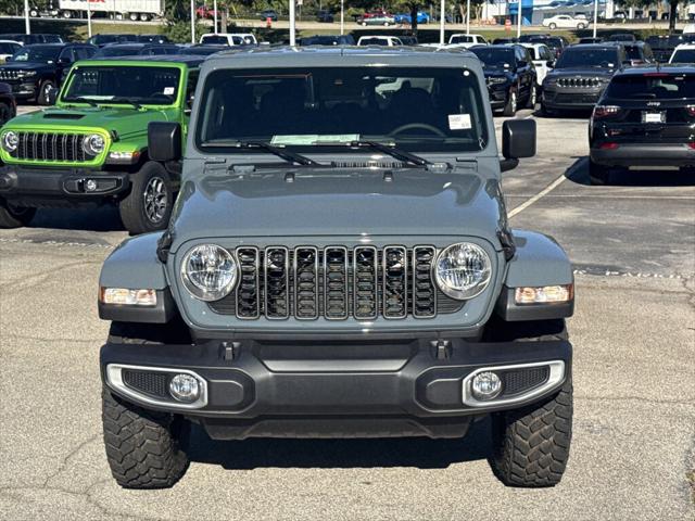 2025 Jeep Gladiator GLADIATOR HIGH TIDE 4X4 2025 Jeep Gladiator GLADIATOR HIGH TIDE 4X4