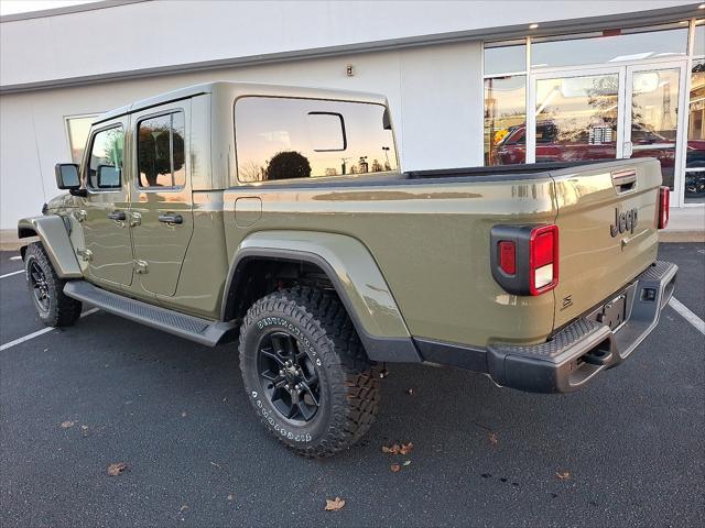2025 Jeep Gladiator GLADIATOR HIGH TIDE 4X4 2025 Jeep Gladiator GLADIATOR HIGH TIDE 4X4