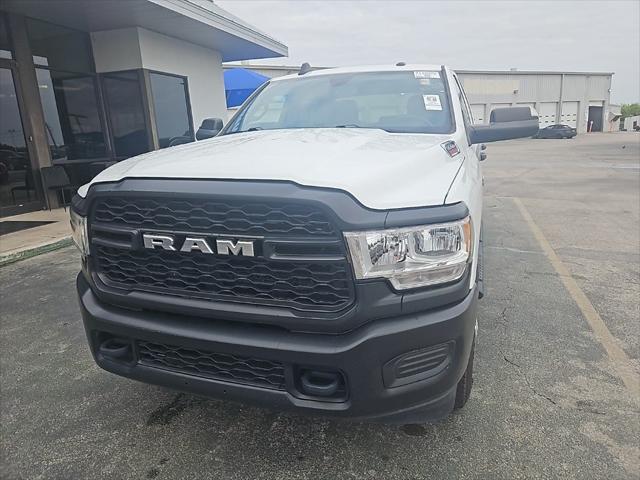 2022 RAM 3500 Tradesman Crew Cab 4x2 8 Box