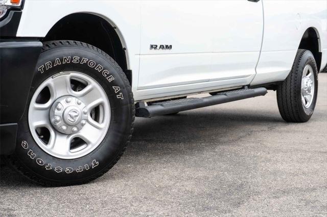 2022 RAM 3500 Tradesman Crew Cab 4x2 8 Box 2022 RAM 3500 Tradesman Crew Cab 4x2 8 Box