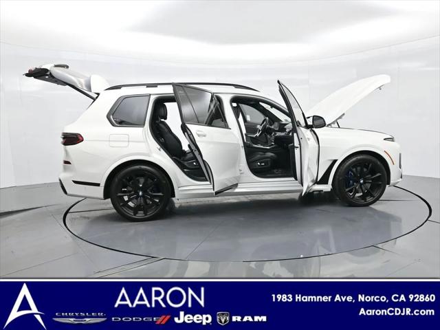 2023 BMW X7 xDrive40i 2023 BMW X7 xDrive40i