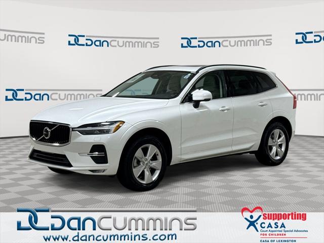 2022 Volvo XC60 B5 Momentum
