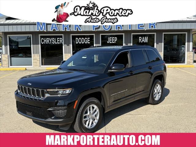 2025 Jeep Grand Cherokee GRAND CHEROKEE LAREDO X 4X4 2025 Jeep Grand Cherokee GRAND CHEROKEE LAREDO X 4X4