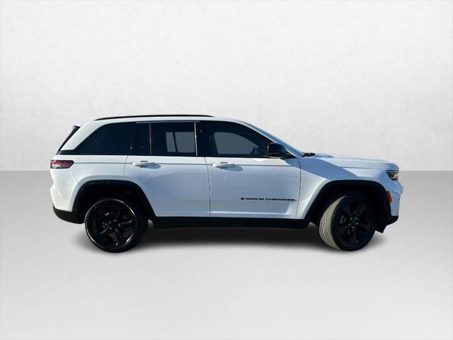 2023 Jeep Grand Cherokee Altitude 4x4