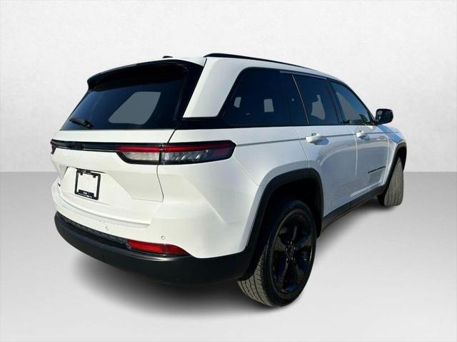 2023 Jeep Grand Cherokee Altitude 4x4