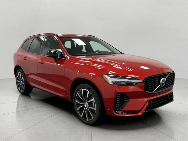 2025 Volvo XC60 B5 Plus