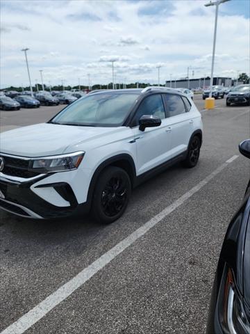 2023 Volkswagen Taos 1.5T SE