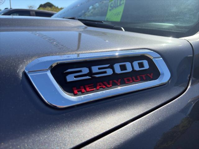 2024 RAM 2500 Laramie Crew Cab 4x4 64 Box