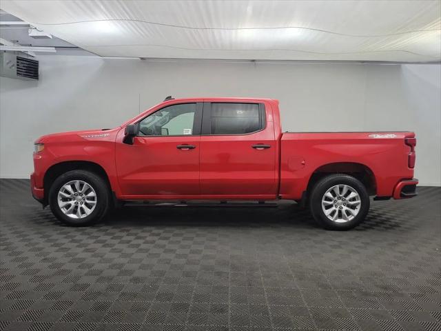 2021 Chevrolet Silverado 1500 4WD Crew Cab Short Bed Custom