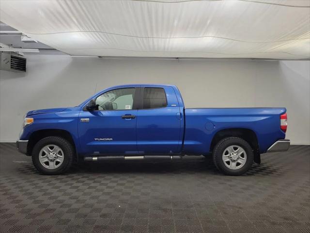 2016 Toyota Tundra SR5 5.7L V8 2016 Toyota Tundra SR5 5.7L V8