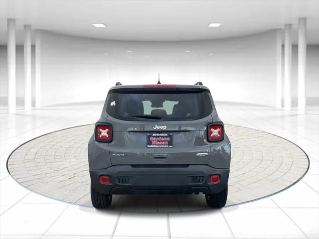 2022 Jeep Renegade Latitude 4x4 2022 Jeep Renegade Latitude 4x4