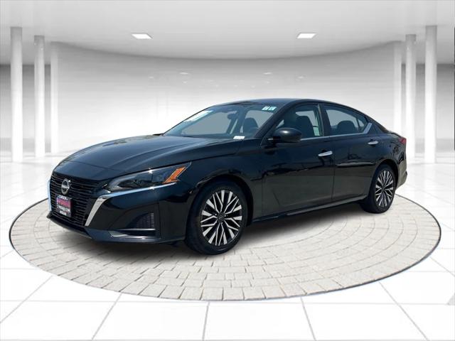 2023 Nissan Altima SV FWD