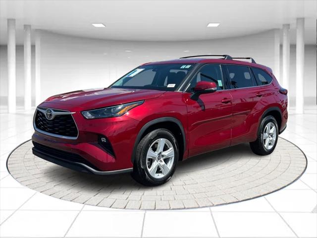 2022 Toyota Highlander LE