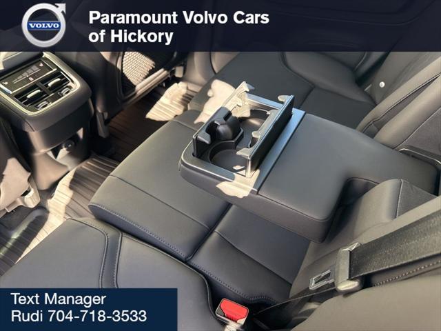 2026 Volvo XC90 Plus, B6 AWD Gas (mild hybrid), Gasoline, Bright, 7 Seats