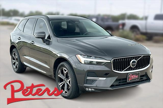 2022 Volvo XC60 B5 Momentum 2022 Volvo XC60 B5 Momentum
