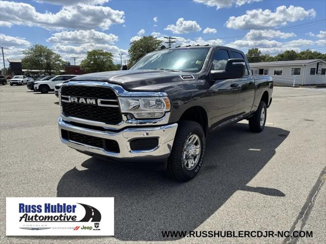 2024 RAM 2500 Tradesman Crew Cab 4x4 64 Box