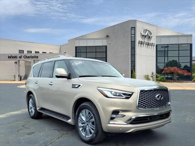 2023 INFINITI QX80 LUXE AWD