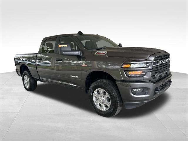 2025 RAM 2500 Big Horn Crew Cab 4x4 64 Box
