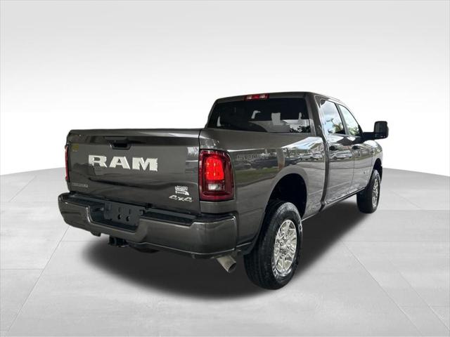 2025 RAM 2500 Big Horn Crew Cab 4x4 64 Box