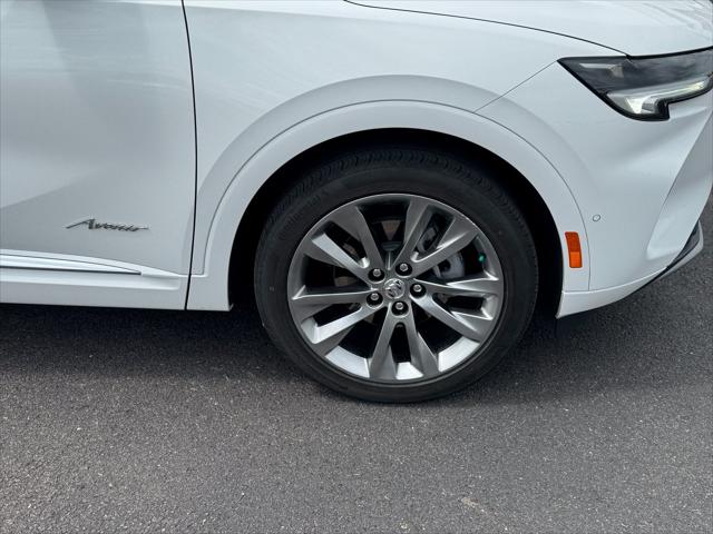 2022 Buick Envision AWD Avenir