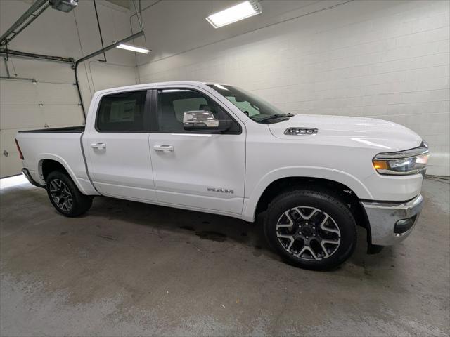 2025 RAM Ram 1500 RAM 1500 LARAMIE CREW CAB 4X4 57 BOX 2025 RAM Ram 1500 RAM 1500 LARAMIE CREW CAB 4X4 57 BOX