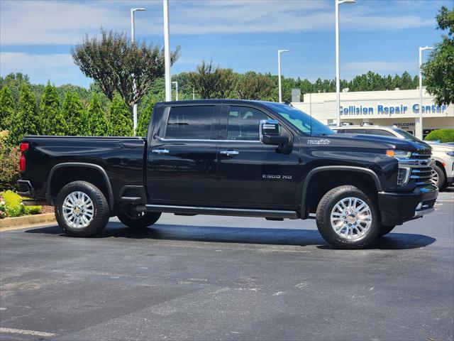 2022 Chevrolet Silverado 2500HD 4WD Crew Cab Standard Bed High Country