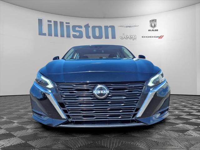 2023 Nissan Altima SV FWD