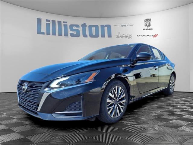 2023 Nissan Altima SV FWD