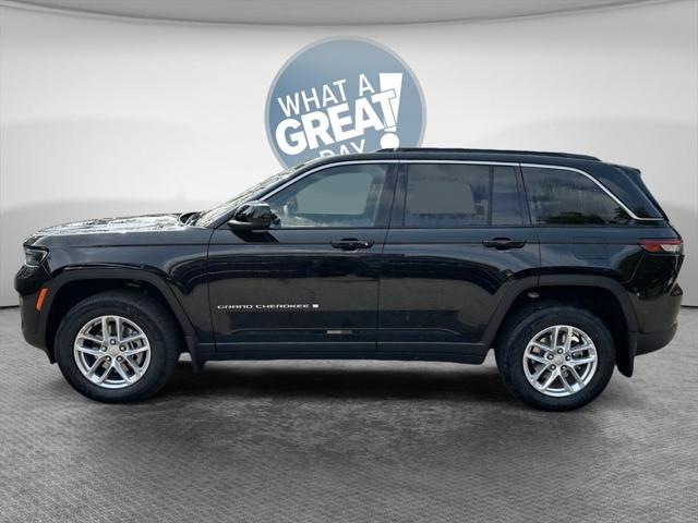 2025 Jeep Grand Cherokee GRAND CHEROKEE LAREDO X 4X4 2025 Jeep Grand Cherokee GRAND CHEROKEE LAREDO X 4X4