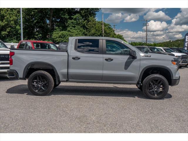 2024 Chevrolet Silverado 1500 4WD Crew Cab Short Bed Custom Trail Boss